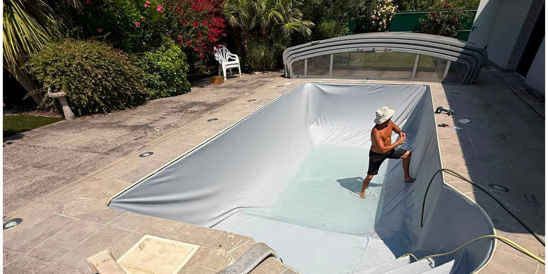 Liner de piscine : durée de vie, signes d'usure et bon moment pour le remplacer