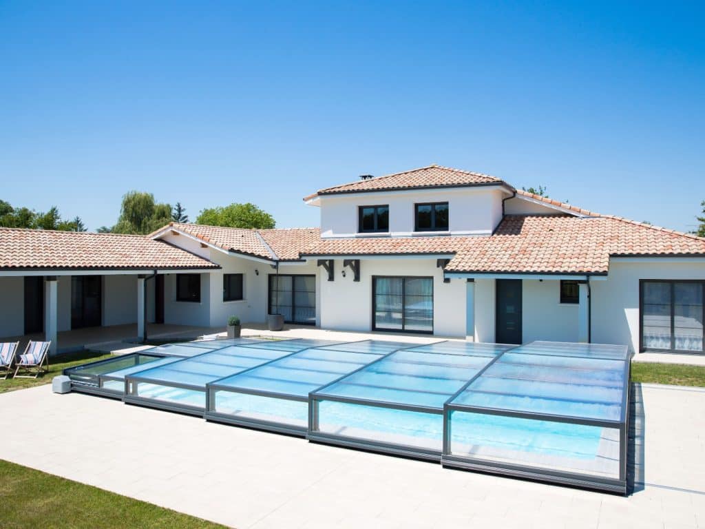 Abri de piscine Abrideal — Protection maximale toute l'année